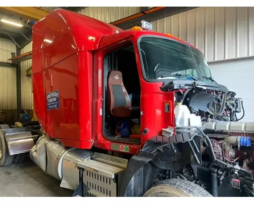 MACK CXU613 Cab