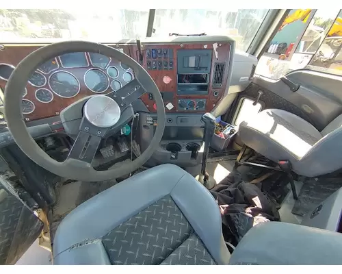 MACK CXU613 Complete Vehicle