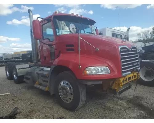 MACK CXU613 Complete Vehicle