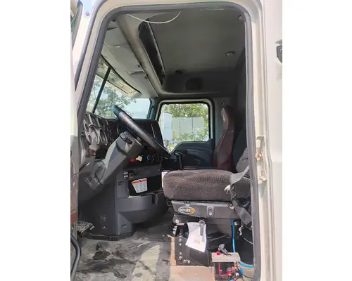 MACK CXU613 Complete Vehicle