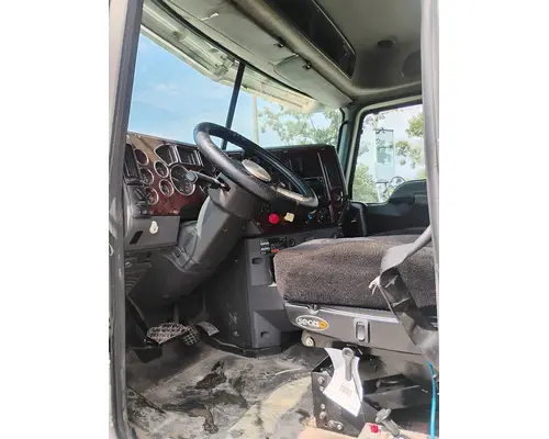 MACK CXU613 Complete Vehicle