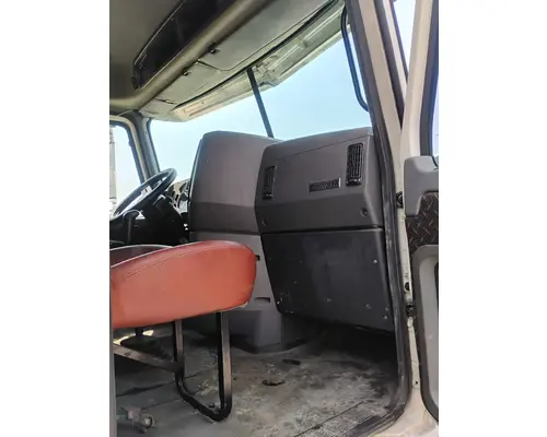 MACK CXU613 Complete Vehicle