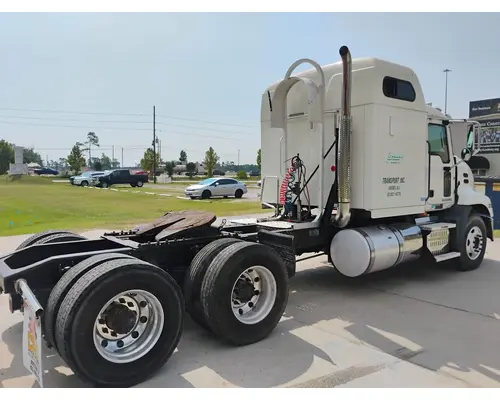 MACK CXU613 Complete Vehicle