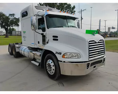 MACK CXU613 Complete Vehicle