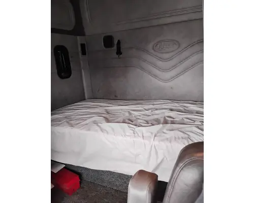 MACK CXU613 Complete Vehicle