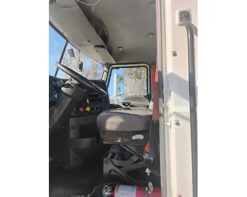 MACK CXU613 Complete Vehicle