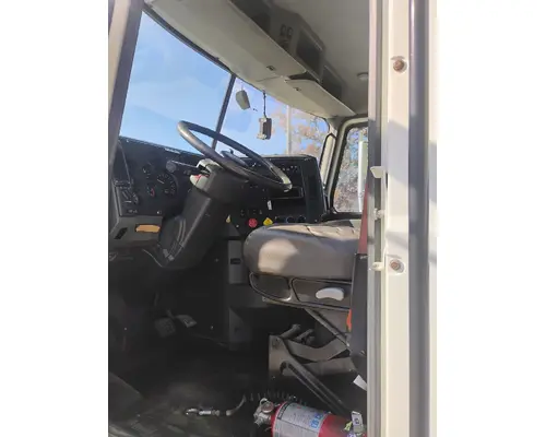 MACK CXU613 Complete Vehicle