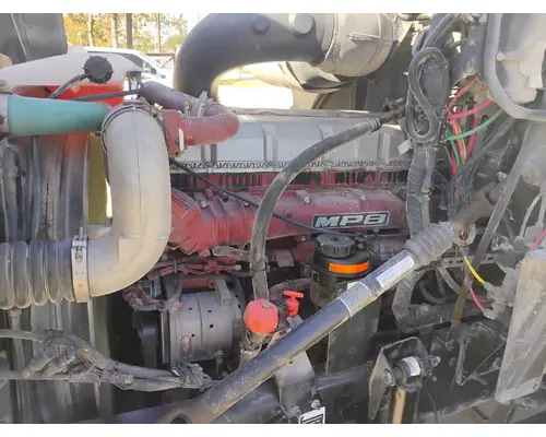 MACK CXU613 Complete Vehicle