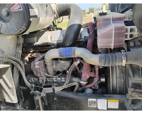 MACK CXU613 Complete Vehicle