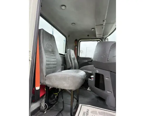 MACK CXU613 Complete Vehicle