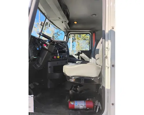 MACK CXU613 Complete Vehicle