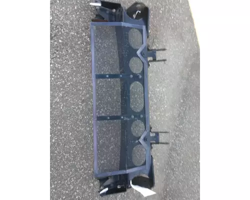 MACK CXU613 Crossmember