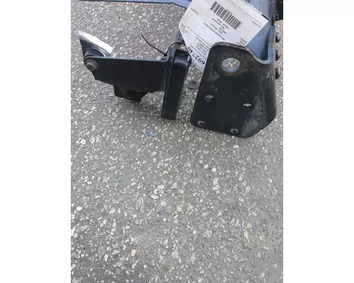 MACK CXU613 Crossmember