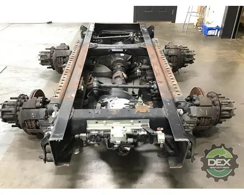 MACK CXU613 Cutoff Assembly (Housings & Suspension Only)