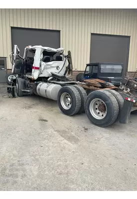MACK CXU613 Cutoff