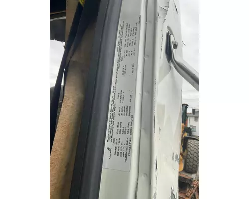 MACK CXU613 Cutoff