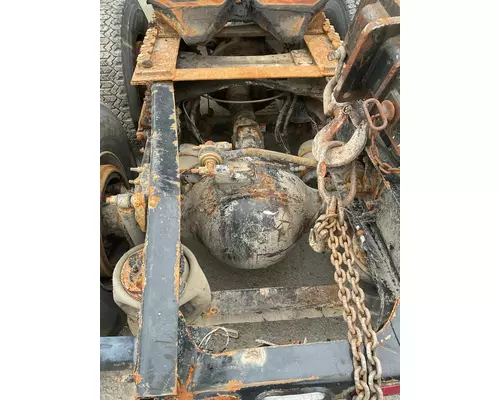 MACK CXU613 Cutoff