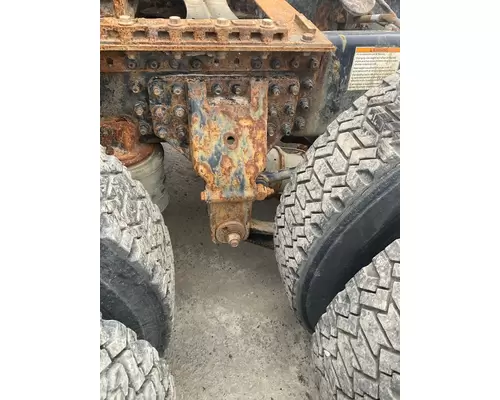 MACK CXU613 Cutoff