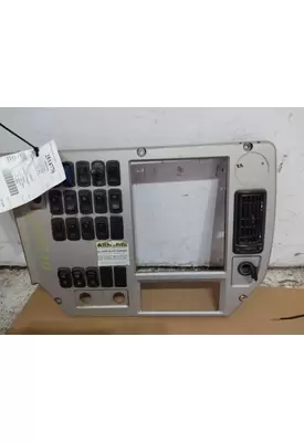 MACK CXU613 DASH PANEL