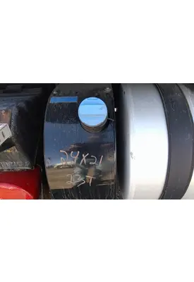 MACK CXU613 DEF TANK