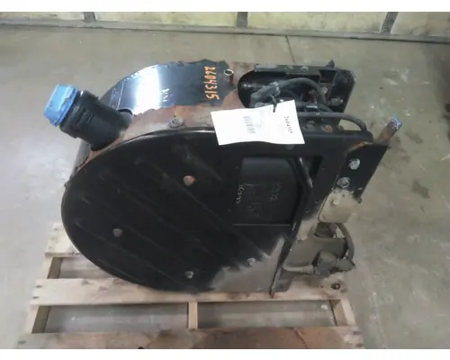 MACK CXU613 DEF TANK