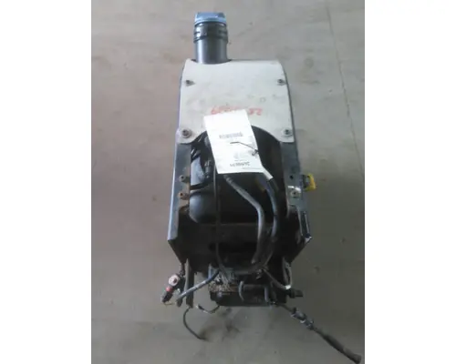 MACK CXU613 DEF TANK