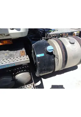 MACK CXU613 DEF TANK