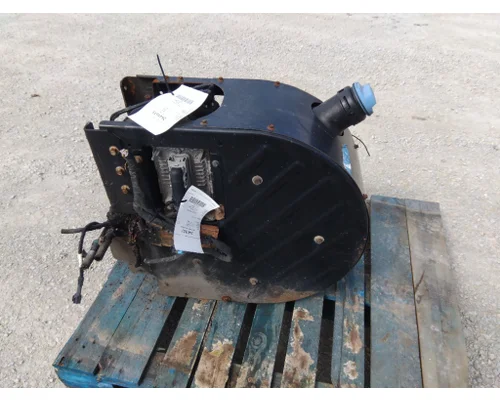 MACK CXU613 DEF TANK