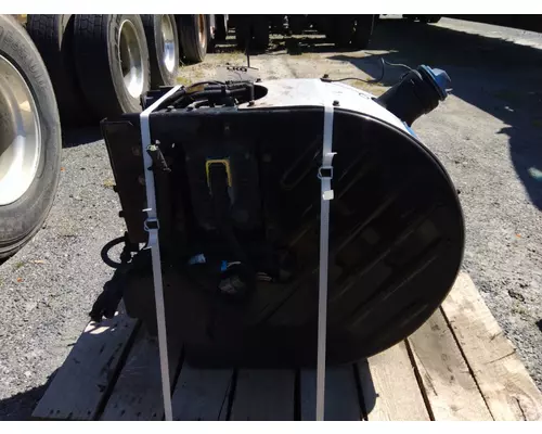 MACK CXU613 DEF TANK