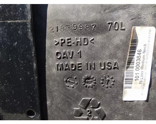 MACK CXU613 DEF TANK