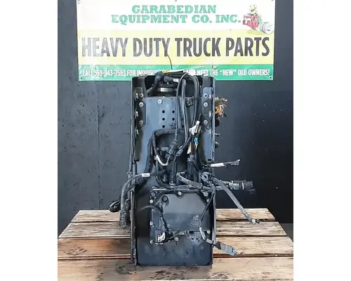 MACK CXU613 DEF Tank