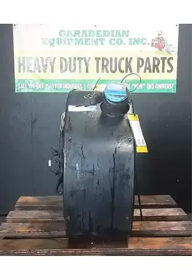 MACK CXU613 DEF Tank