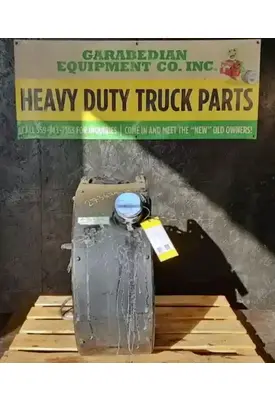 MACK CXU613 DEF Tank