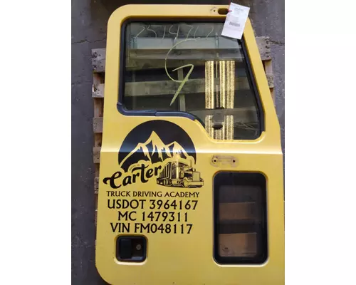 MACK CXU613 DOOR ASSEMBLY, FRONT