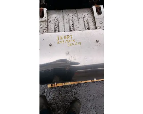 MACK CXU613 DPF (Diesel Particulate Filter)