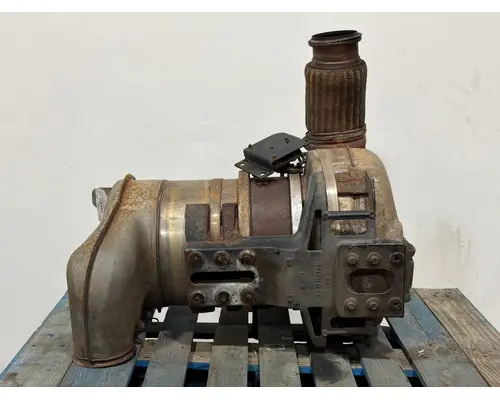 MACK CXU613 DPF (Diesel Particulate Filter)