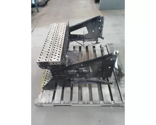 MACK CXU613 DPF STEP