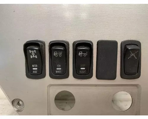 MACK CXU613 Dash  Console Switch