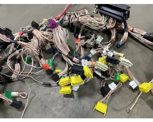 MACK CXU613 Dash Wiring Harness