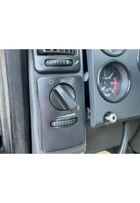 MACK CXU613 Dash/Console Switch