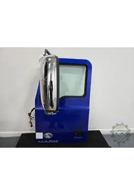 MACK CXU613 Door Assembly, Front