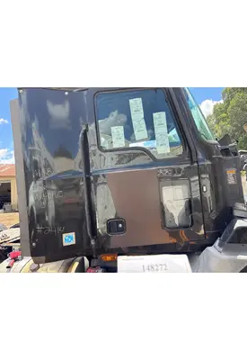 MACK CXU613 Door Assembly, Front