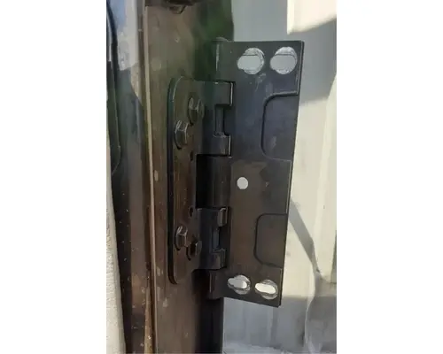 MACK CXU613 Door Assembly, Front