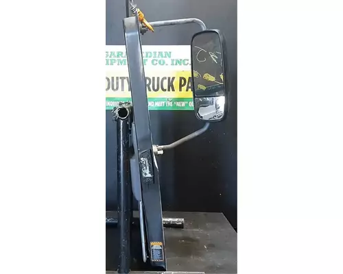 MACK CXU613 Door Assembly, Front