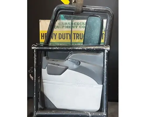 MACK CXU613 Door Assembly, Front