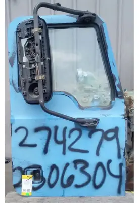 MACK CXU613 Door Assembly, Front
