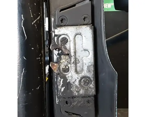 MACK CXU613 Door Assembly, Front