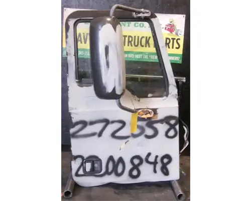 MACK CXU613 Door Assembly, Front