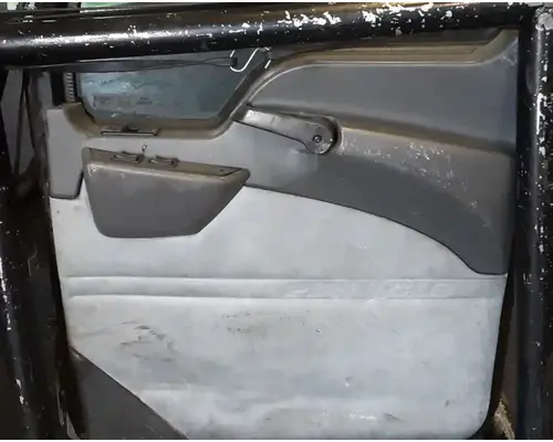 MACK CXU613 Door Assembly, Front