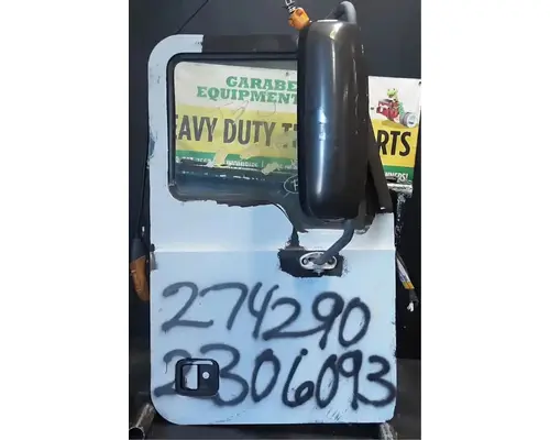 MACK CXU613 Door Assembly, Front